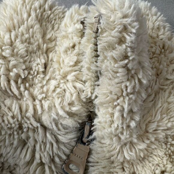 Girl Zara  Cozy Cream Sherpa Jacket with Tan Pockets size 10 - Picture 8 of 16